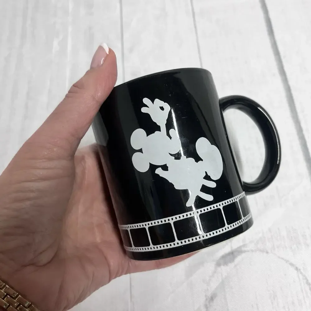 Vintage Walt Disney World MGM Studios Black White Tea Coffee Mug 1987 3.75